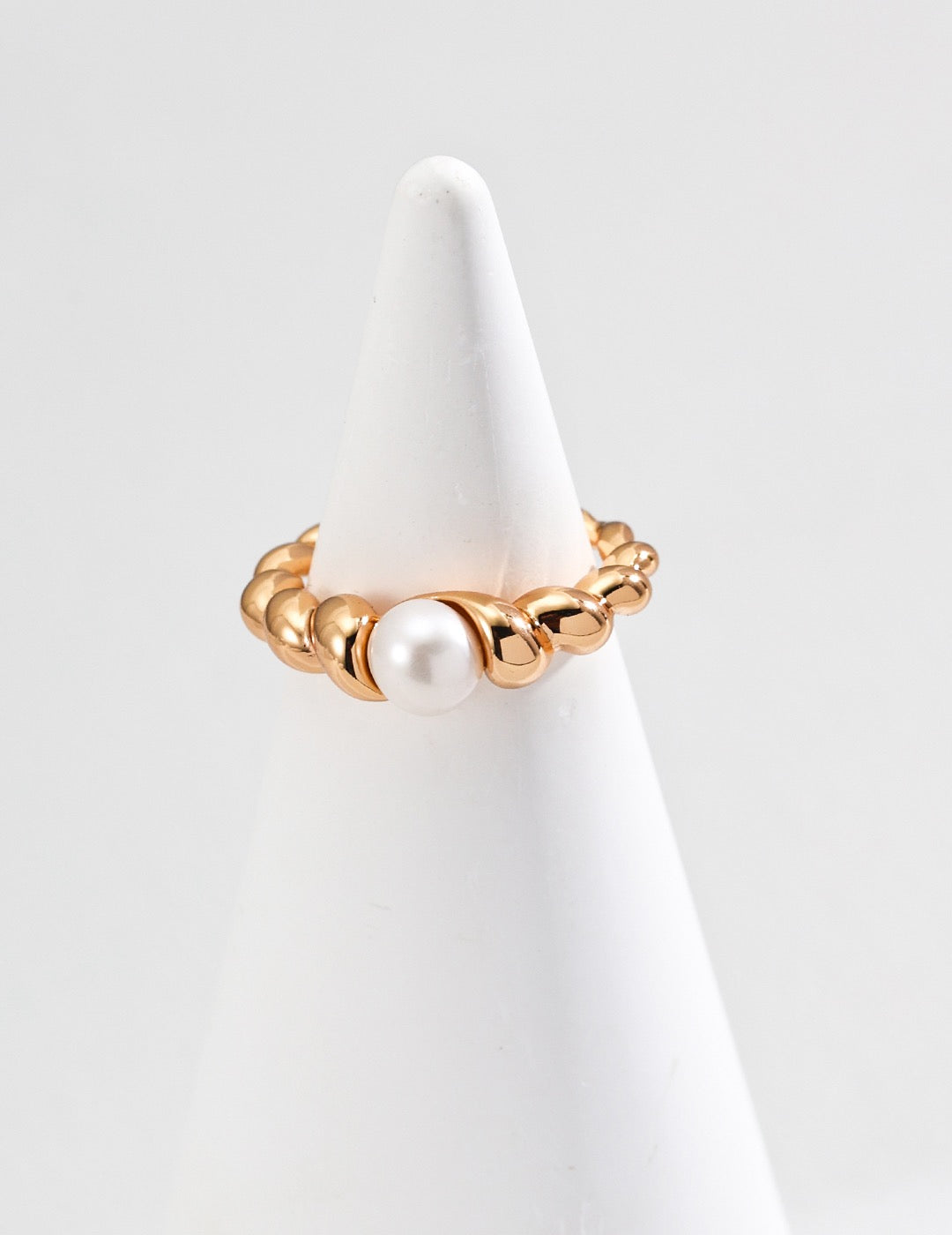 Timeless Elegance Minimalist Pearl Rings