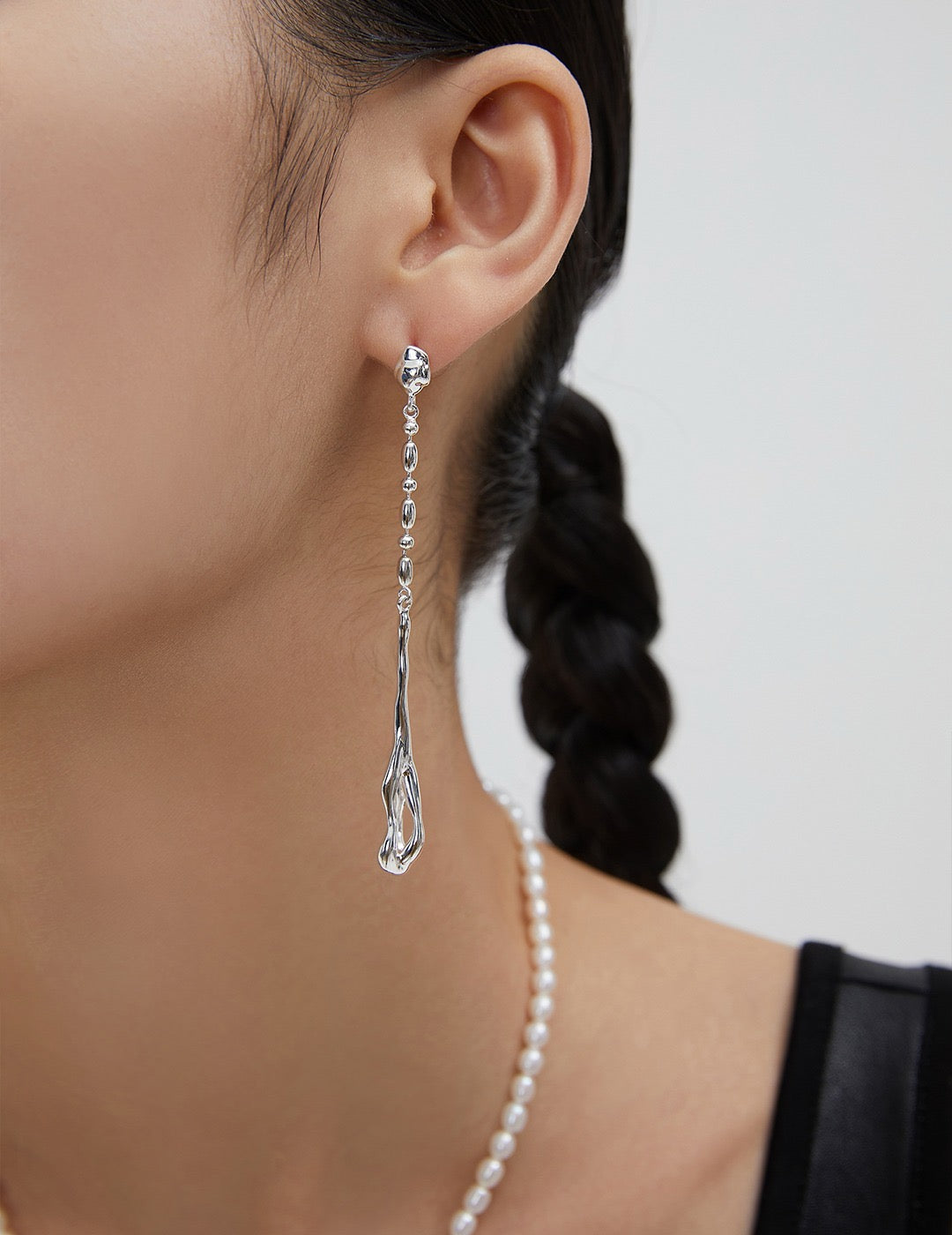 Teardrop Baroque Pearl Dangle Earrings