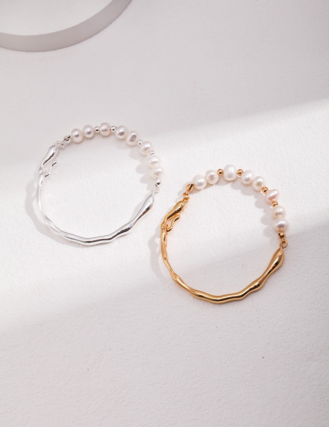 Teardrop Pearl Chain Bracelet