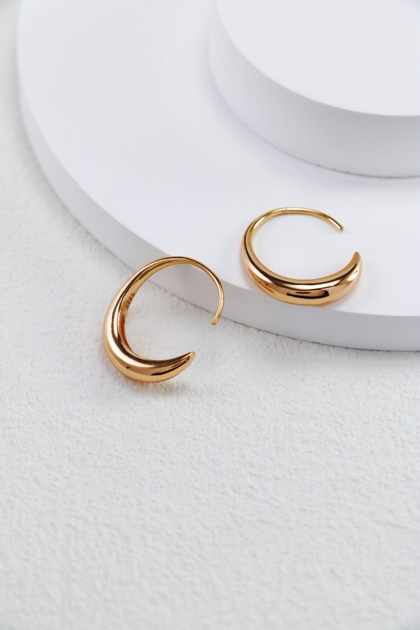 Minimalist Water-Inspired Silver Earrings