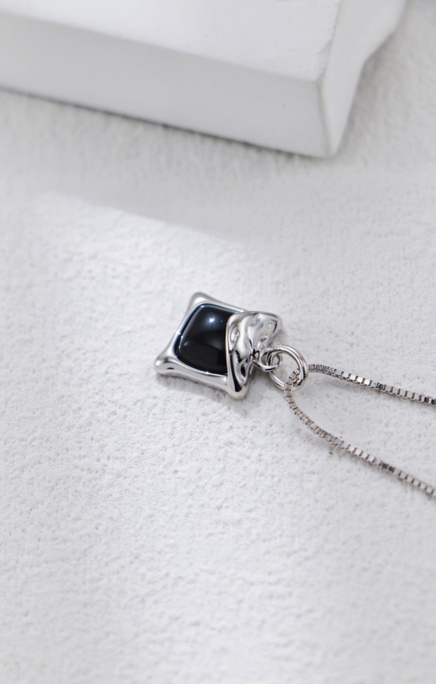 Minimalist Black Onyx Pendant Necklace Sterling Silver Chain