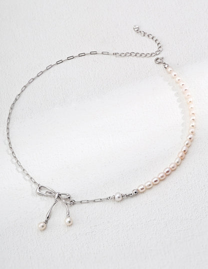 Collier nœud en perles sterling