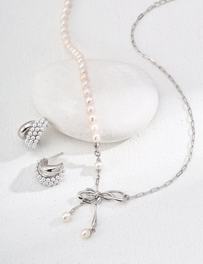 Collier nœud en perles sterling