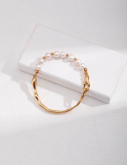 Perlenkettenarmband in Tropfenform