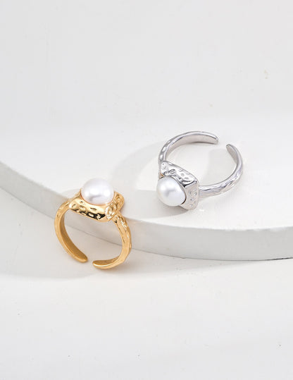 Minimalistischer Ring mit Naturperlen
