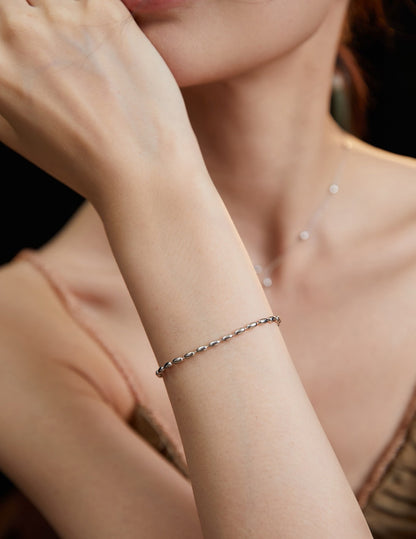 Minimalistisches Kettenarmband aus Sterlingsilber
